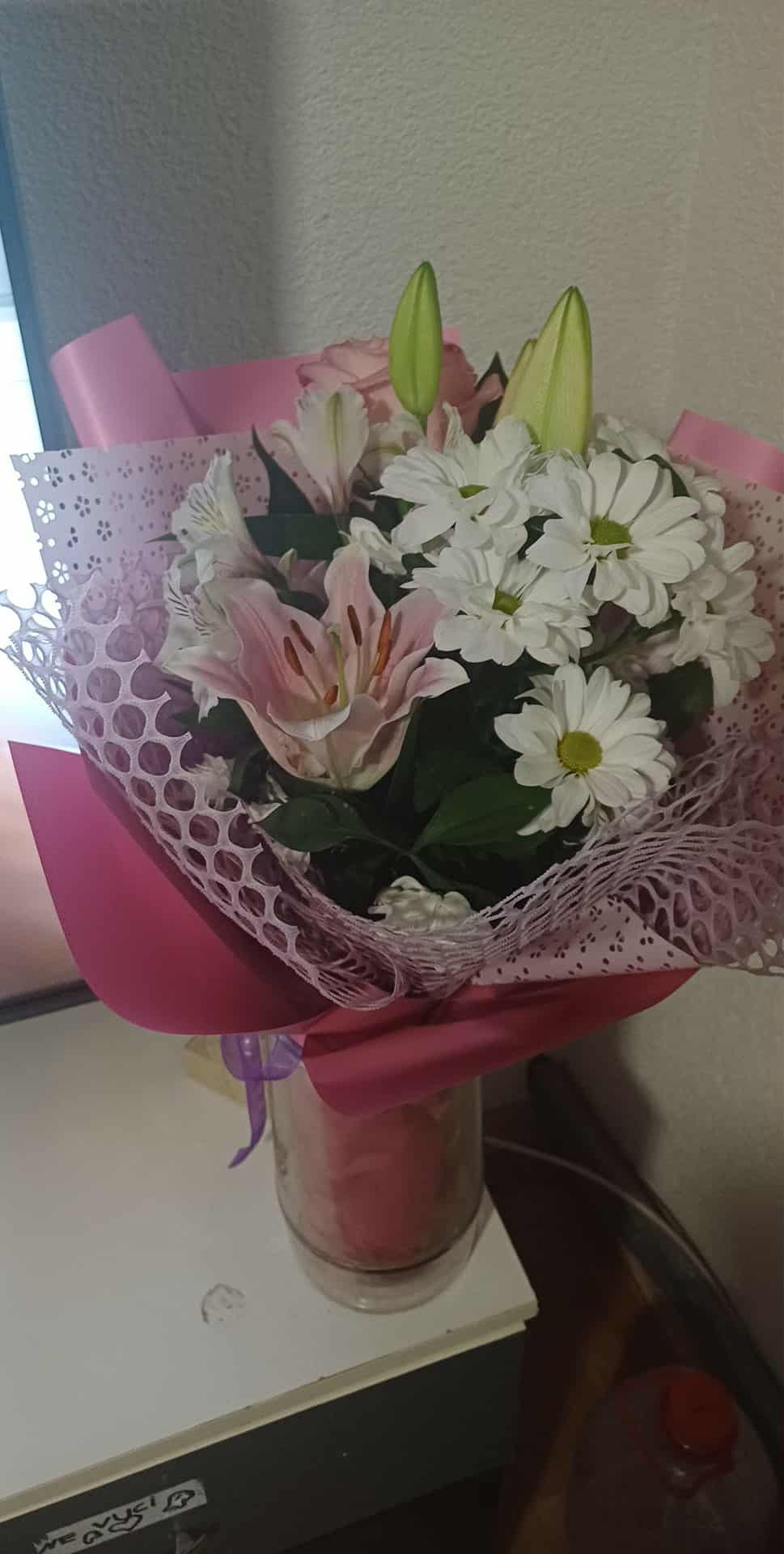 Željki Jurišić blokirali Fejsbuk, pevačica se oglasila: "Sve je prebukirano" 7 zeljka jurisic poklon za rodjendan