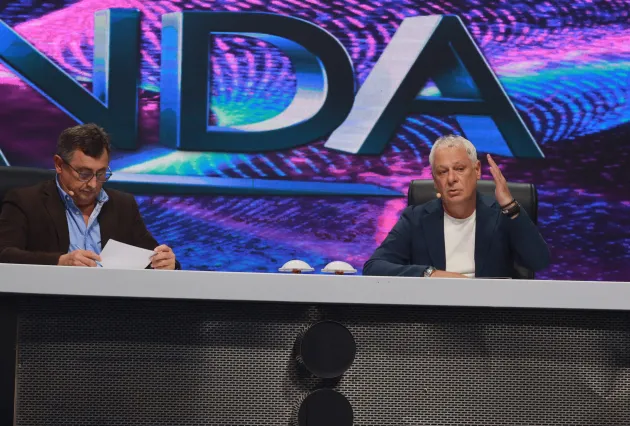 "Šljivić tuče glavom u gredu": Direktor Granda na najvećim mukama u ZVEZDAMA do sad (VIDEO) 11 0A0A1200