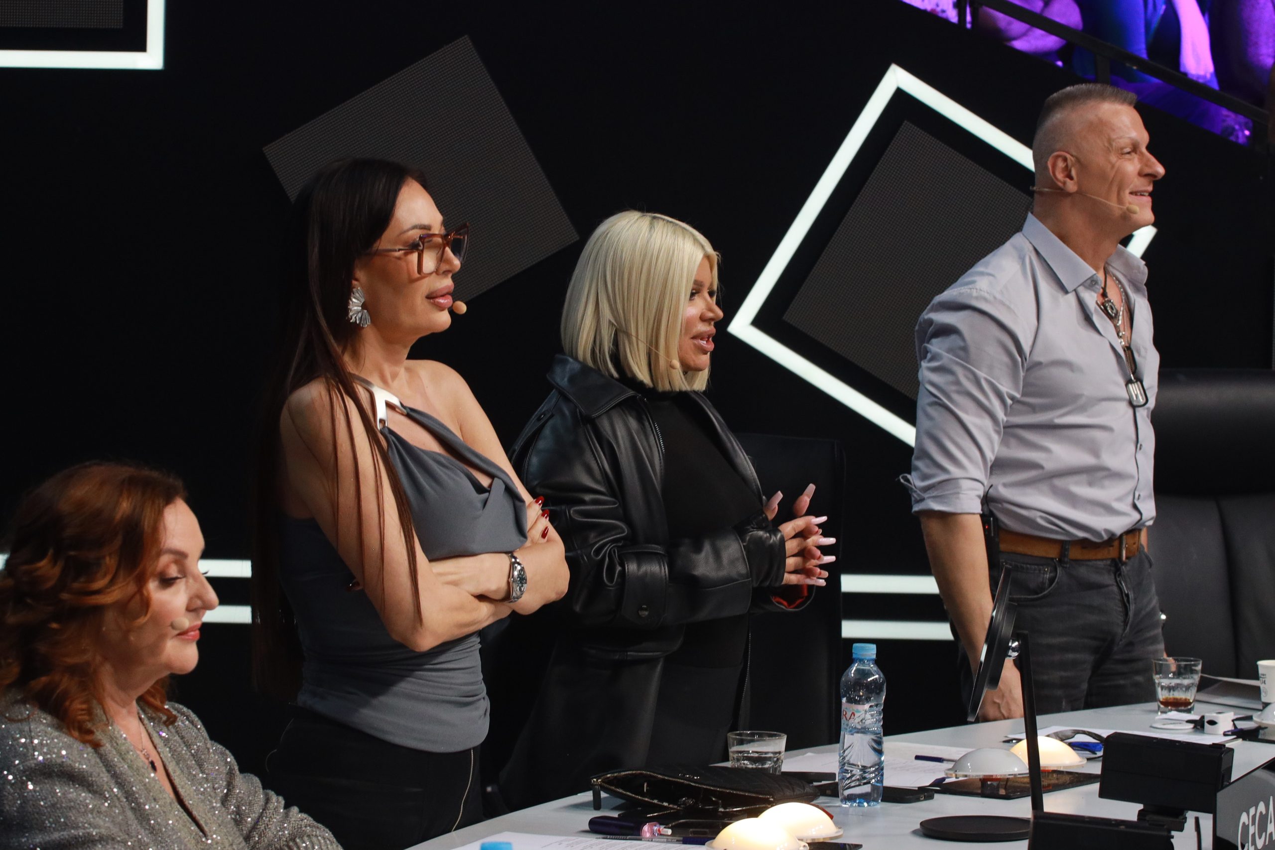 ''Ovo se rađa jednom u 50 godina!'': Žiriju popadale vilice, Đorđe bacao papire po studiju (VIDEO) 5 0A0A1344