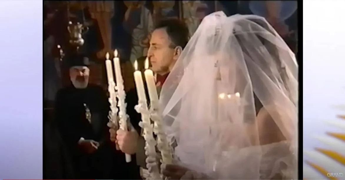 Ovo su najskuplje srpske svadbe, za jednu pevačicu izvađen džak novca i dijamanata 8 1a0802710ae4f663ca78a5890cd8ce204399ad0a