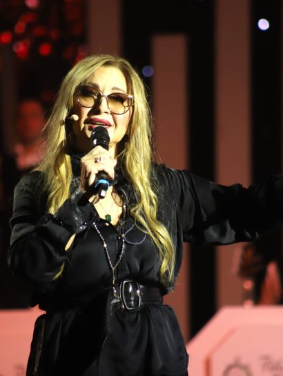 ''Još uvek mogu da napravim špagu'': Danica Maksimović (72) zapalila studio svojim nastupom 27 DANICA MAKSIMOVIC NNK SNIMANJE 29102025 FOTO ELENA 3 2