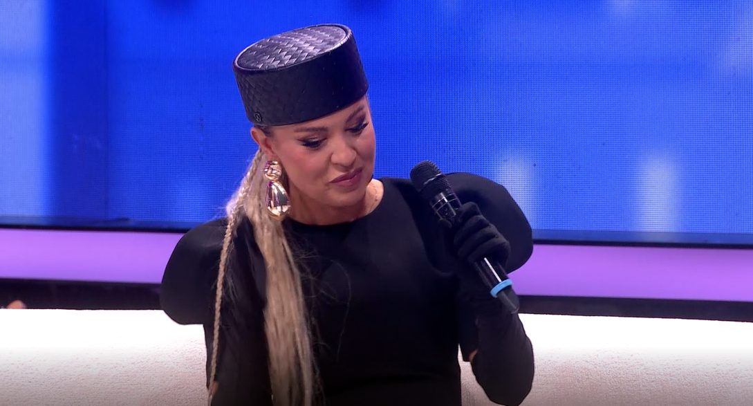 Zvezda Granda na ivici suza zbog bivšeg dečka: "Još uvek isto te volim" VIDEO 6 DRAGICA ZLATIC 1