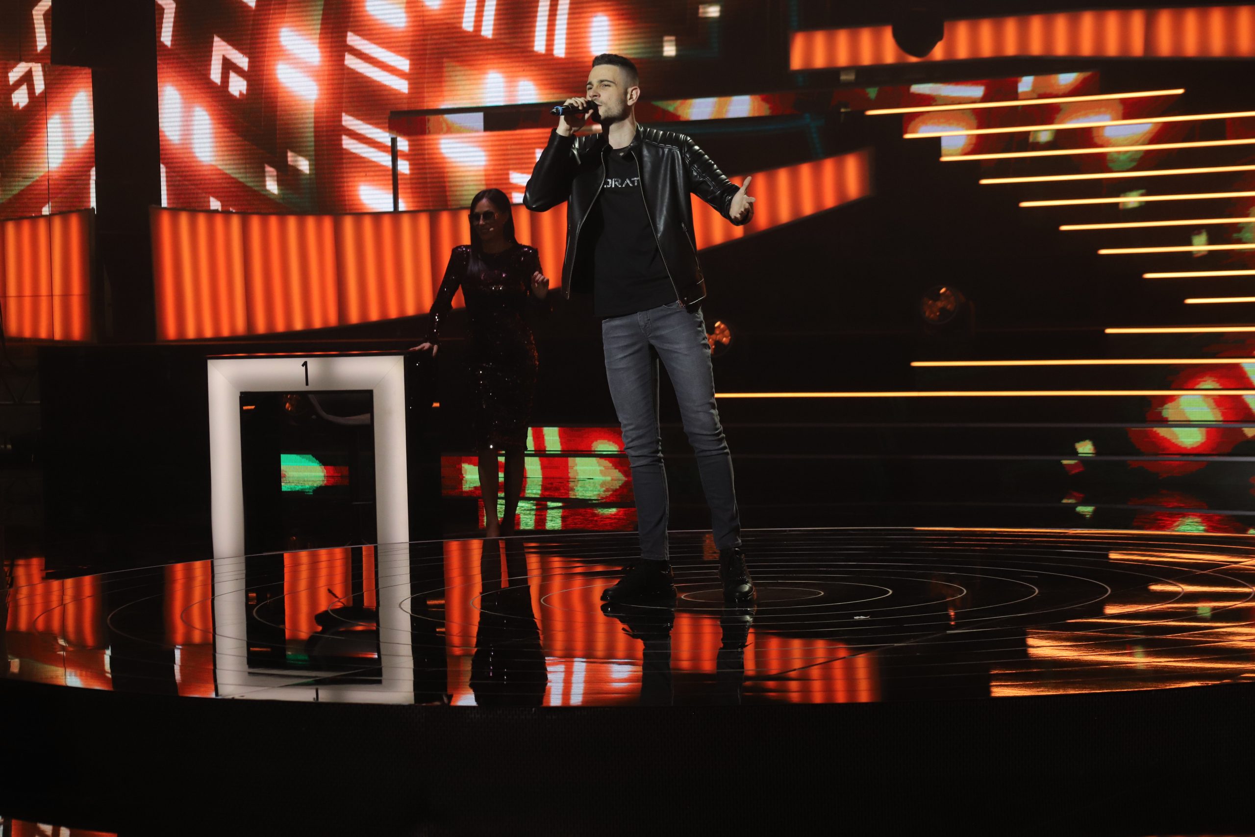 Nezapamćeni haos u Zvezdama Granda zbog imitacije Sinana Sakića, Ceca urlala na kolege (VIDEO) 9 IMG 1261