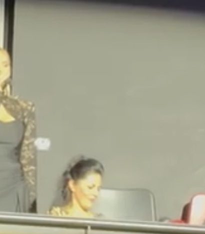 Šejla Zonić otvorila koncert, pojavila se na balkonu i odmah rasplakala publiku VIDEO 15 IMG 2438