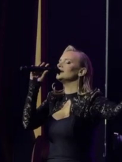 Šejla Zonić iznenadila publiku na koncertu, ovom potezu se niko nije nadao 13 IMG 2445