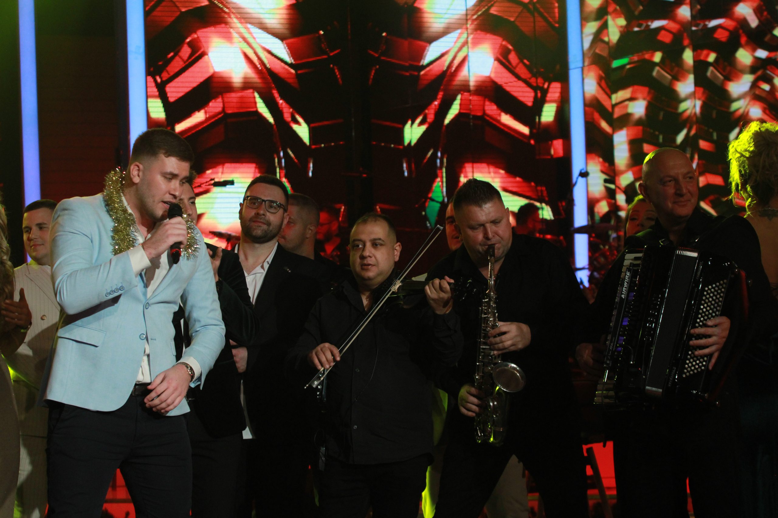 Snimljen novogodišnji program, Zvezde Granda izdominirale 12 IMG 7720