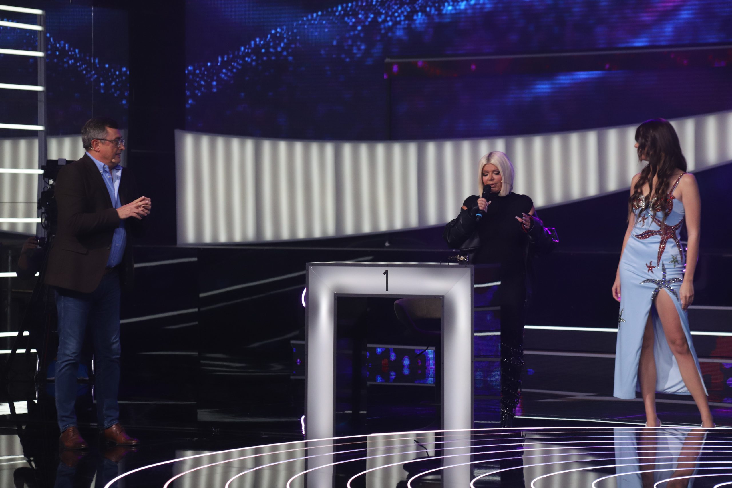 Niko nije verovao da će se ovo desiti: Bivša supruga Kebinog sina napustila "Zvezde Granda" 5 IMG 8159