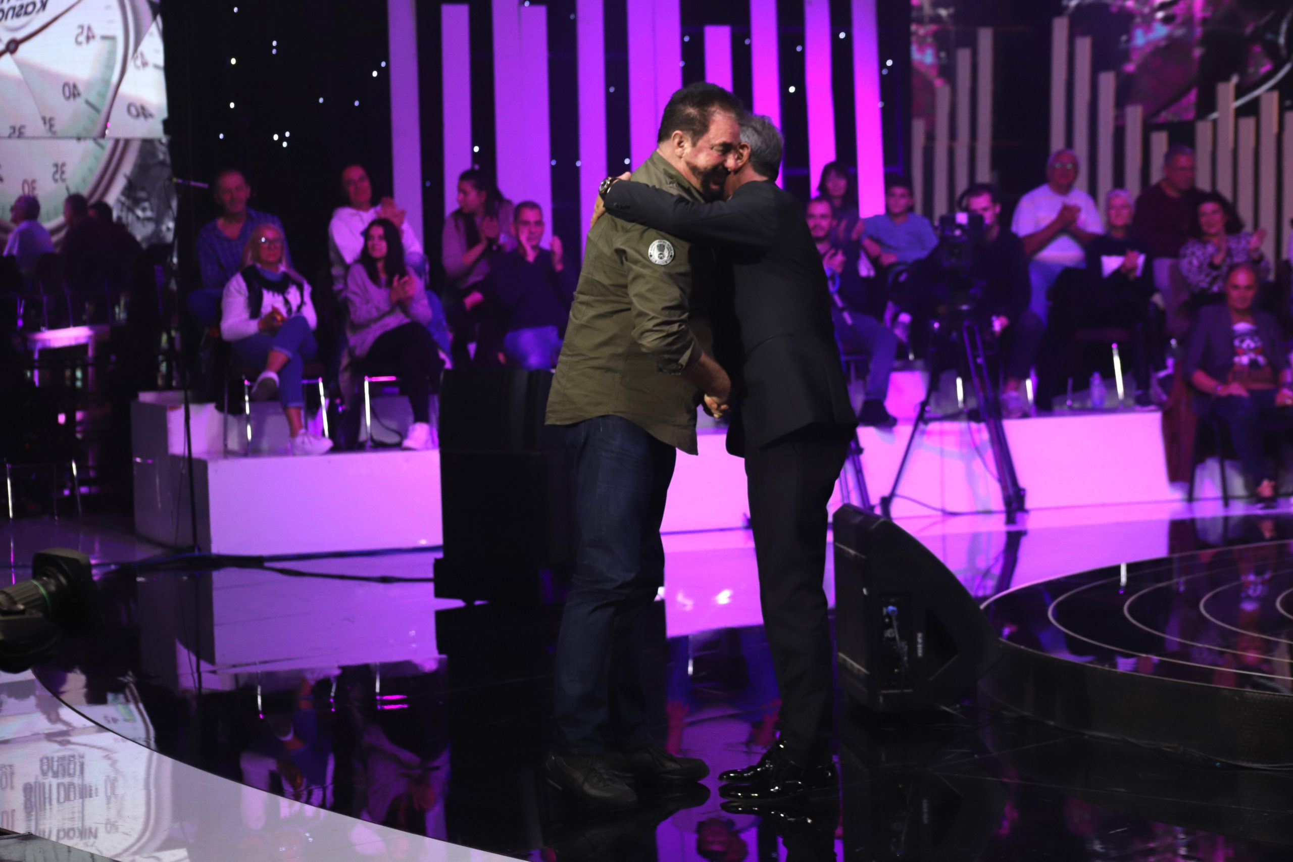 Žika Jakšić doživeo iznenađenje u emisiji: "Jesi li to ti? Sad te ne puštam" (VIDEO) 6 IMG 8589