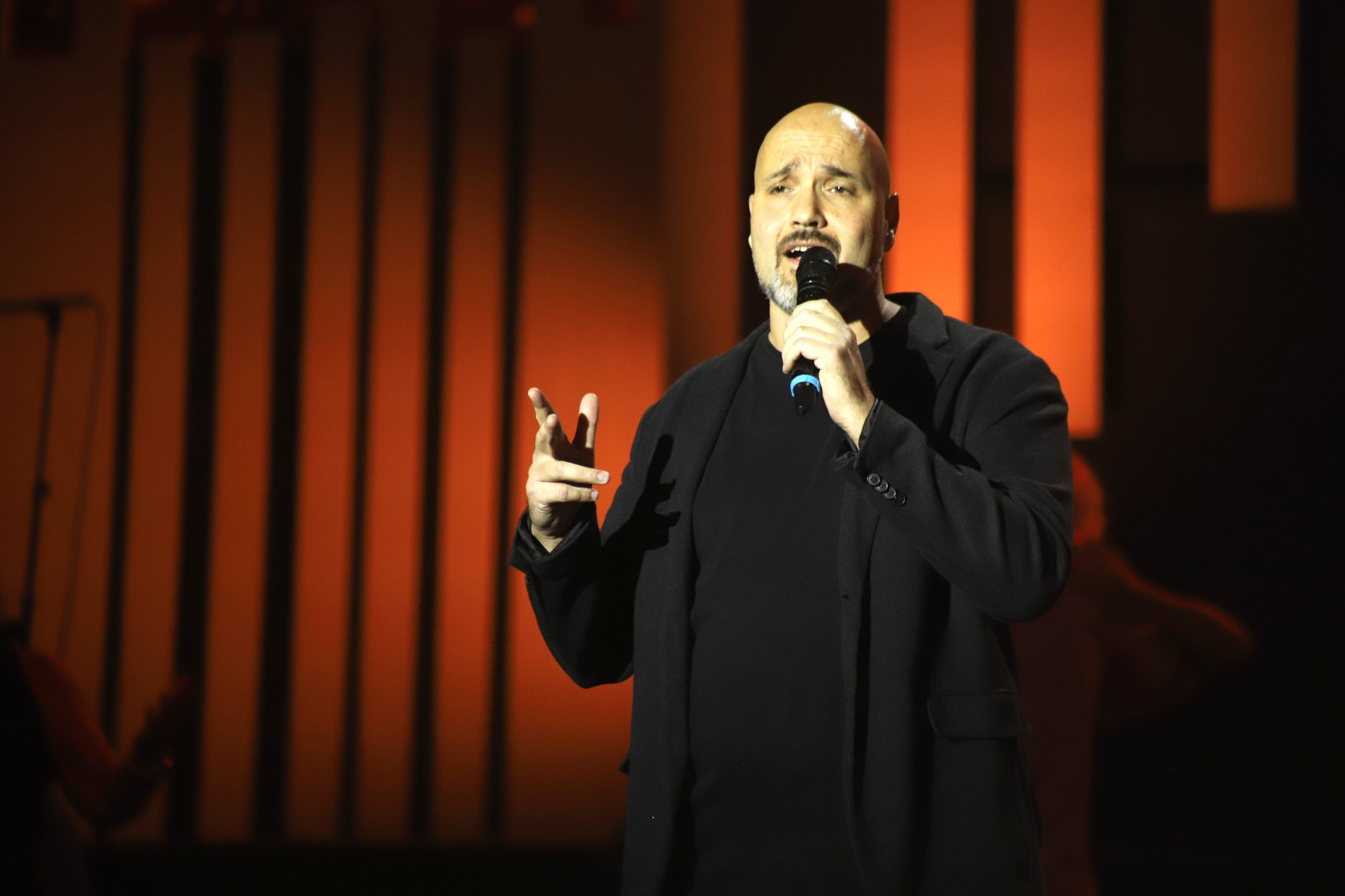 Takmičar radi kao Deda Mraz i uveseljava mališane: "To je tako divan osećaj" VIDEO 8 IMG 8779 1