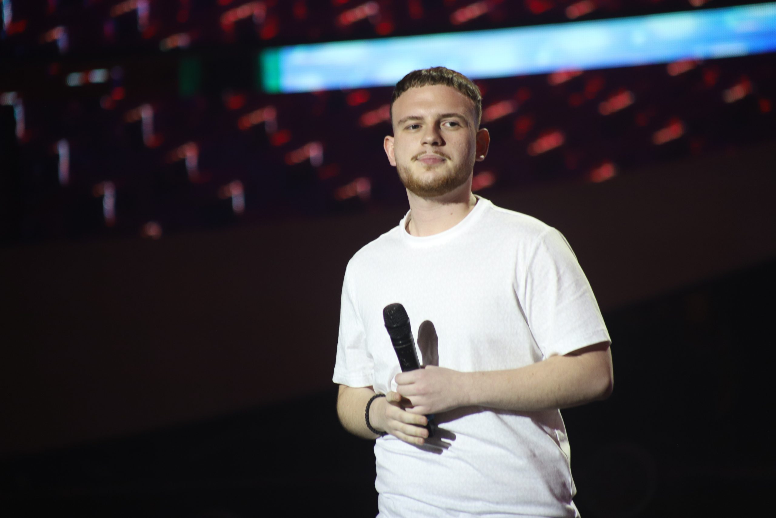 Andrija Novković totalno zbunjen nakon nastupa u Zvezdama Granda: "Ne znam šta uopšte treba da radim" VIDEO 7 IMG 9590