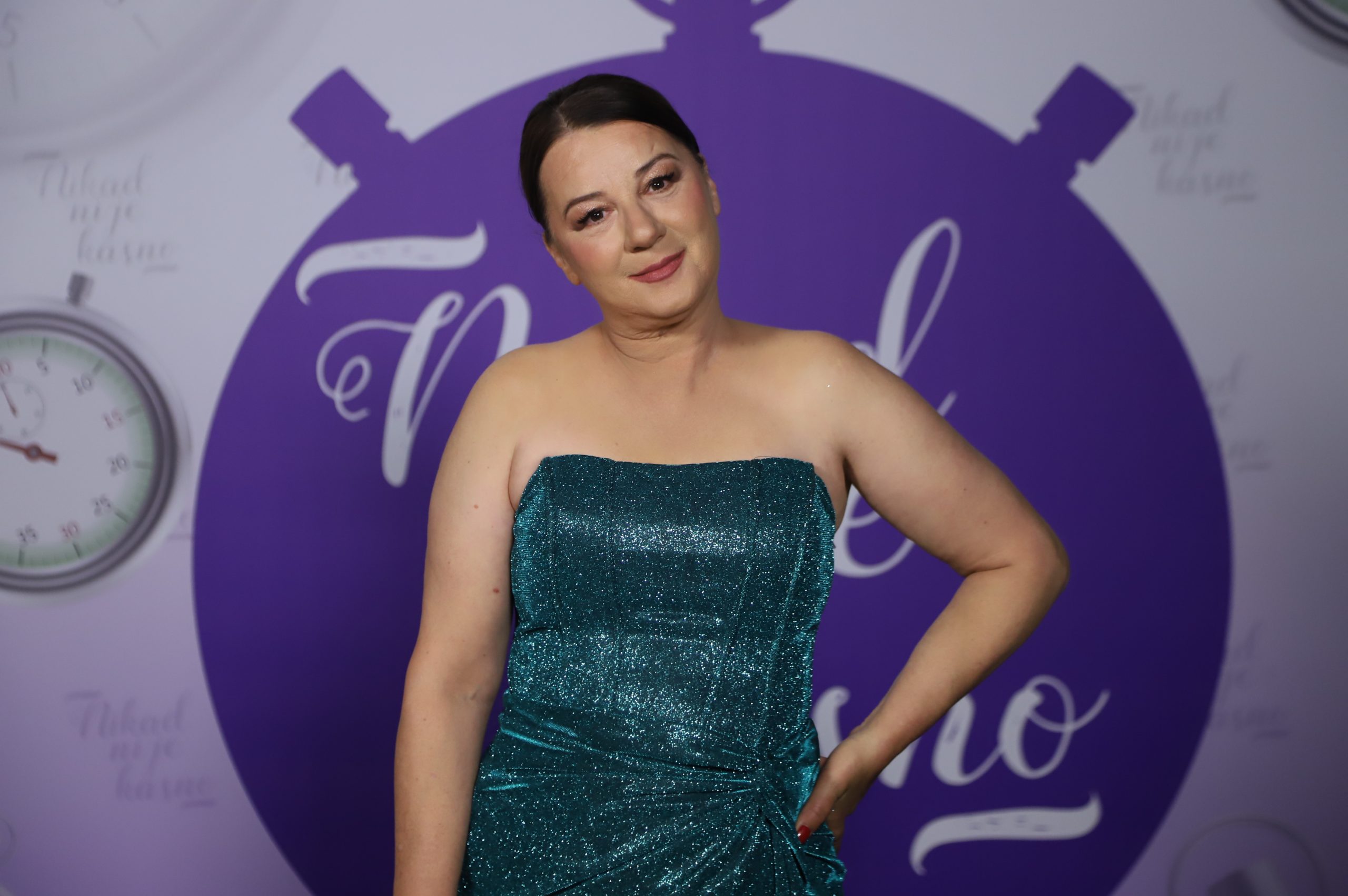 KATARINA BOLJEVIC 54 GOD. RISAN 1 1