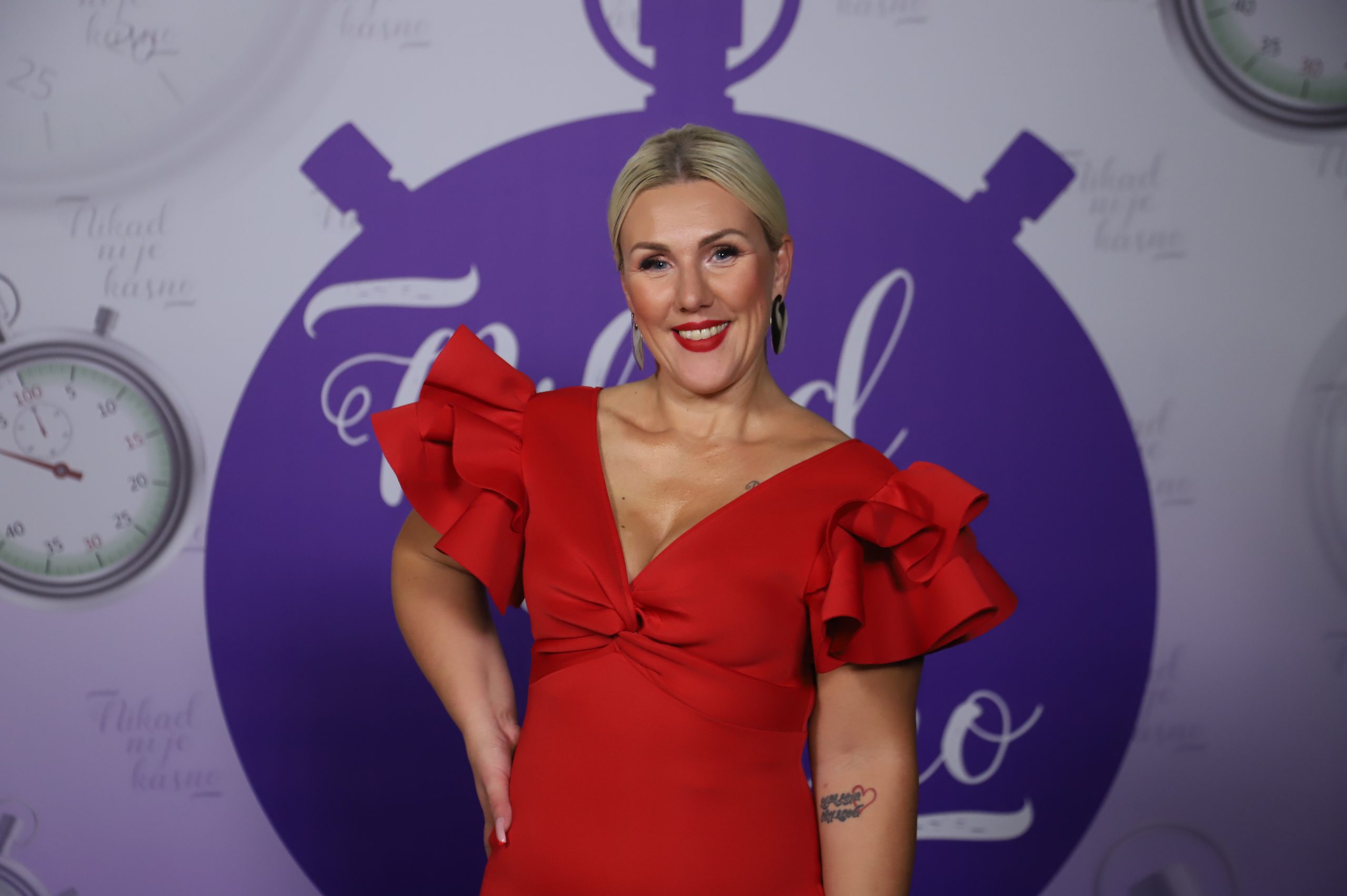 Šest kandidata večeras u borbi za prolaz: Otkrivamo njihove životne priče koje će vas naježiti 11 NARCISA BEGIC 40 GOD. RIJEKA 5 1