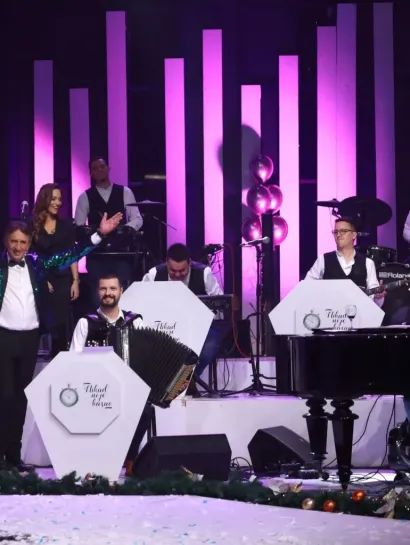 ORKESTAR NNK I ZIKA JAKSIC NNK SNIMANJE 16112023 FOTO MUNJA 4 ok 1 1536x1024 1