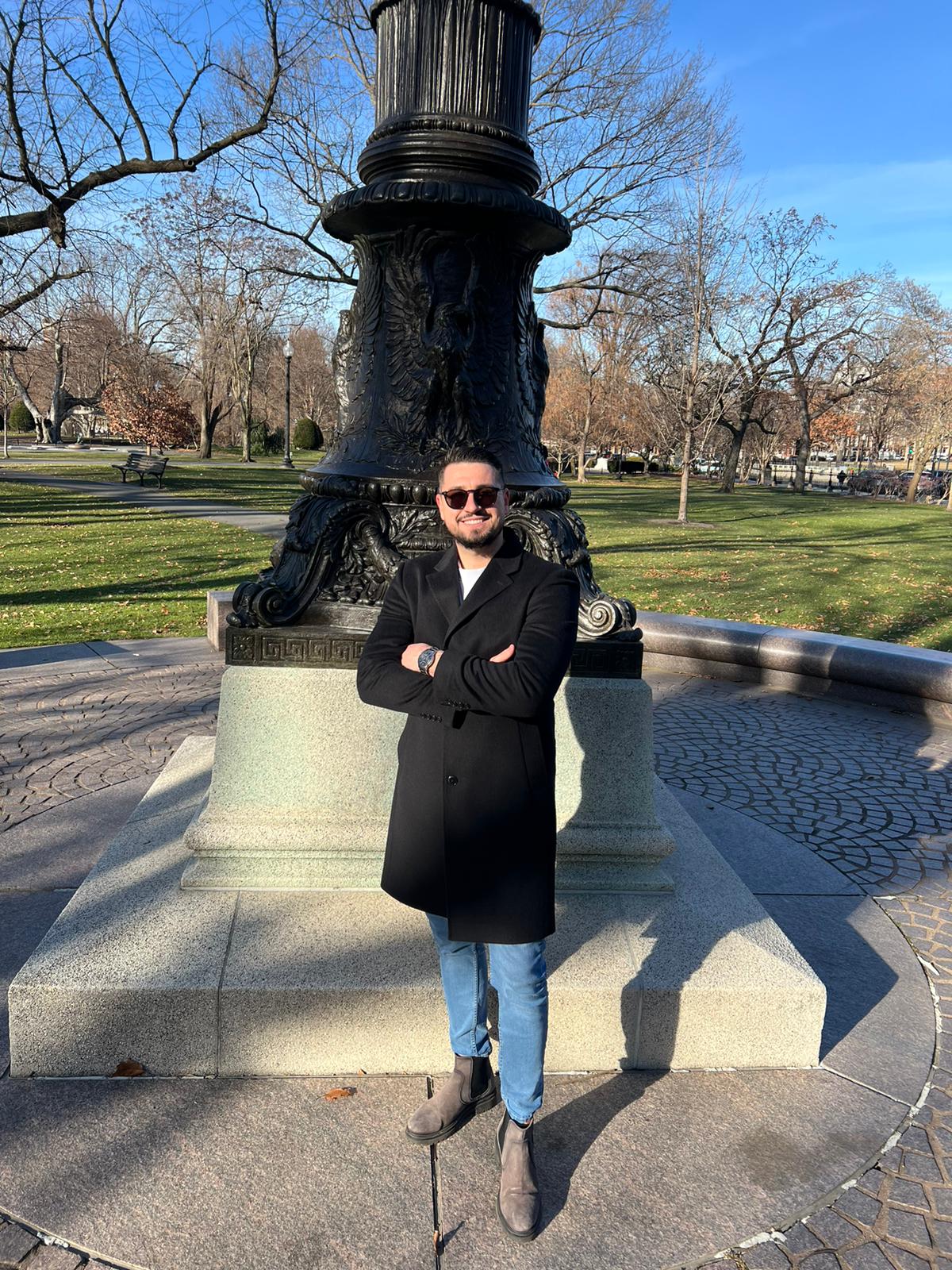 PHOTO 2025 12 25 18 17 22