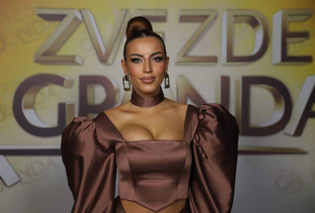 SARA NOVCIC 26 GOD. CACAK 14