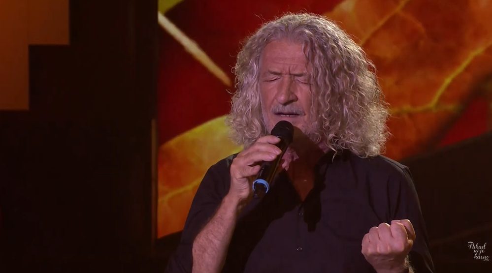 Za ovog pevača kažu da je dvojnik glumca Dragana Jovanovića: "Isti rođak sa sela" 6 Screenshot 2025 11 14 120209