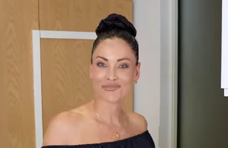 Mirka Vasiljević oduševila novogodišnjom dekoracijom: Voćni ukrasi kakvi se retko viđaju FOTO 3 Screenshot 2025 12 09 163109