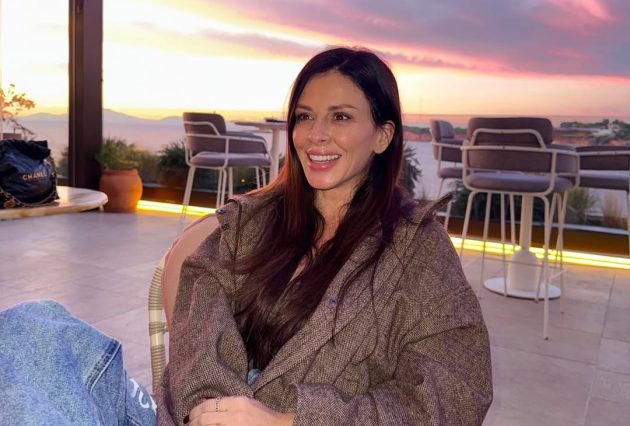 Od patika do štikli: Ana Sević pokazala deo jesenje obuće koju poseduje, jedna boja dominira 8 Screenshot 20251201 094723 Instagram