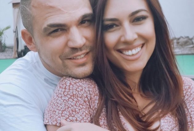 "Ne postoji ništa što će me sprečiti da budeš srećan": Ivana Krunić i Bane Čolak slave ljubav 14 SnapInsta.to 589499361 18544985764018734 3256121971292865055 n