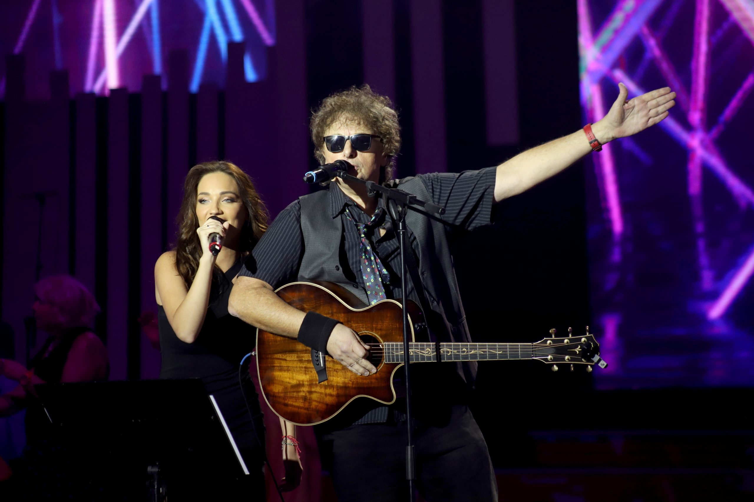 Oživeli poznatu pesmu u "Nikad nije kasno" nakon 16 godina (VIDEO) 6 ZIJO VALENTINO I SARA NNK SNIMANJE 29102025 FOTO ELENA 5 ok