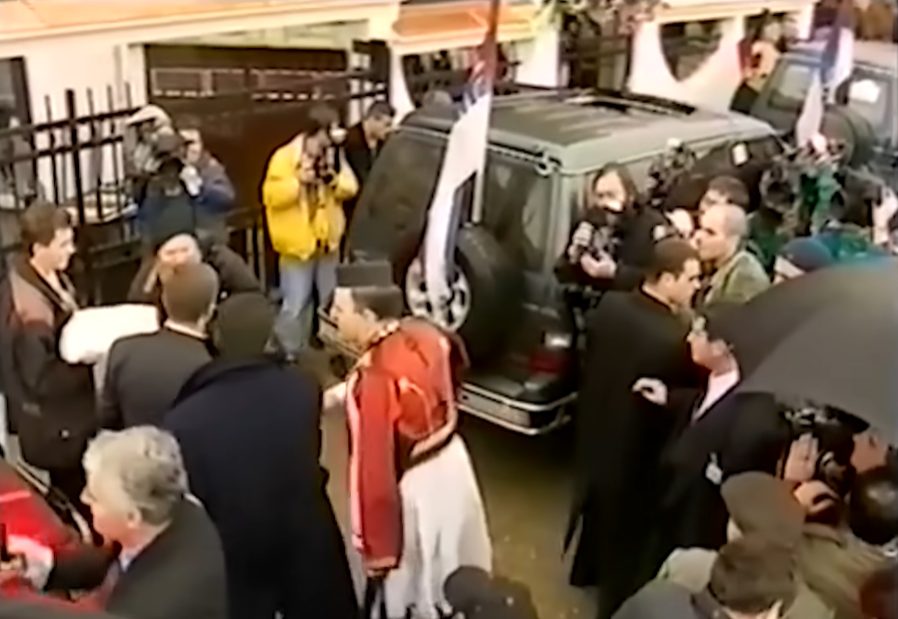 Ovo su najskuplje srpske svadbe, za jednu pevačicu izvađen džak novca i dijamanata 10 ceca i arkan svadba