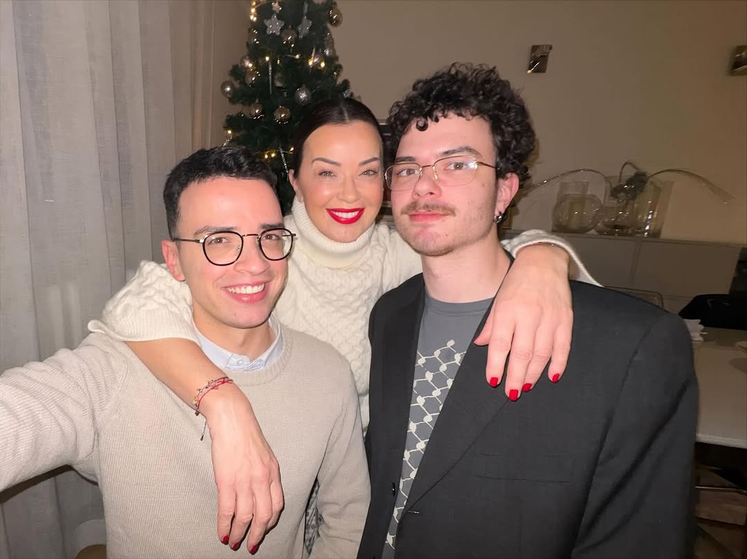 Teška godina iza Dragane Katić, voditeljka priznala sve pred doček: "To je bio rolerkoster" 5 dragana aktivc sa sinovima