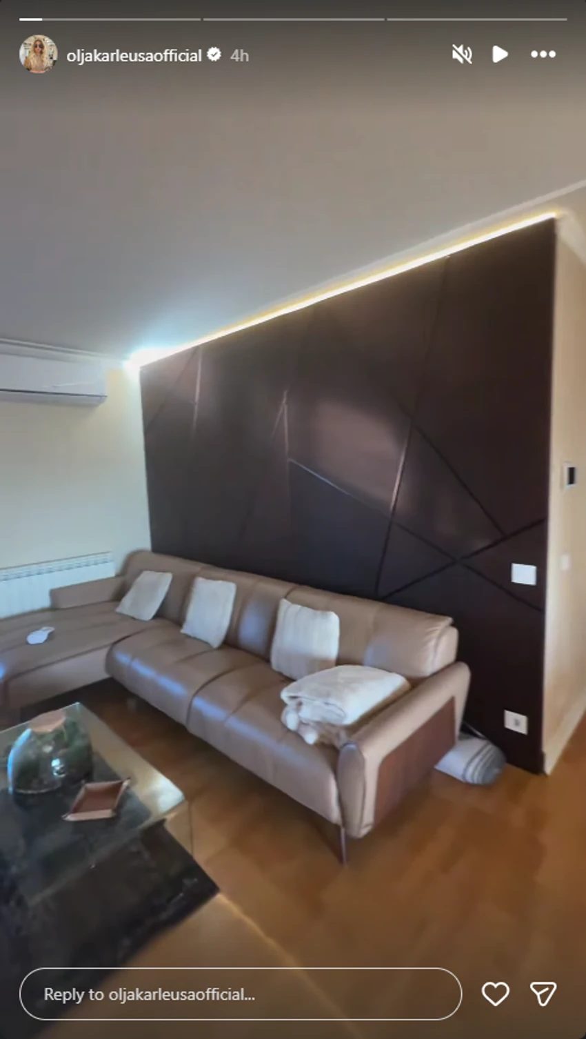 Ovde živi pevačica sa bogatim biznismenom: Pokazala luksuzni stan, a terasa velika kao garsonjera FOTO 8 image 1 3