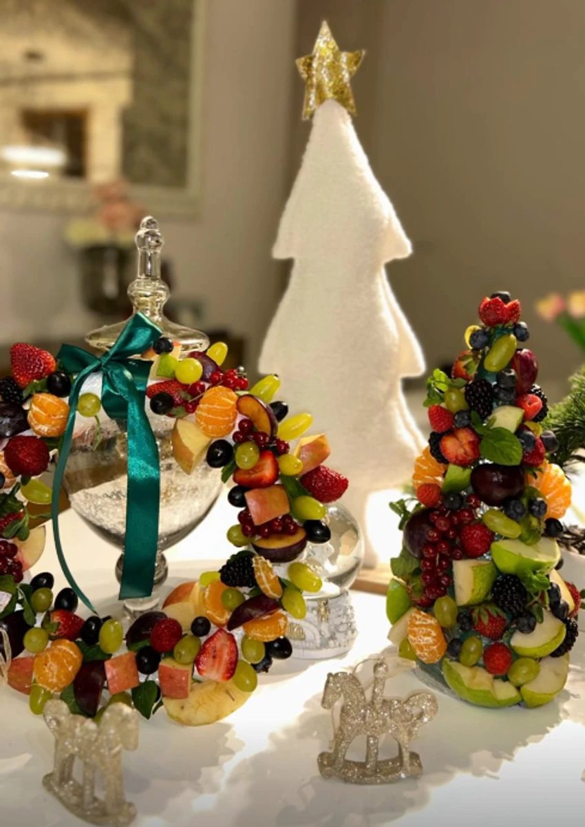 Mirka Vasiljević oduševila novogodišnjom dekoracijom: Voćni ukrasi kakvi se retko viđaju FOTO 7 image 1 6