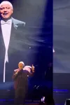 Knez i Ksenija raspalakali Beograđane: Pogledajte šta se desilo na pevačevom koncertu (VIDEO) 2 knez