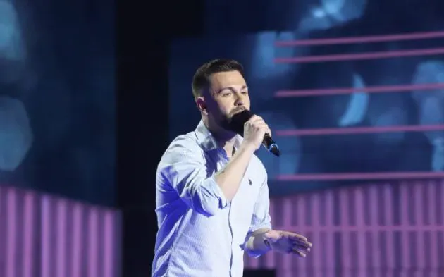 Takmičar iz Zvezda Granda kida kako peva, a radi u firmi za proizvodnju metala: "Kolege se ne žale" VIDEO 12 marijo