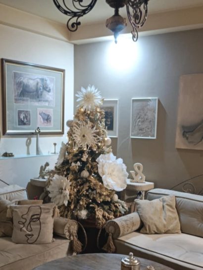 Pevačica ima najneobičniju jelku: Celu dekoraciju u kući radila sama 27 miroslava nnk 1 e1767005931859