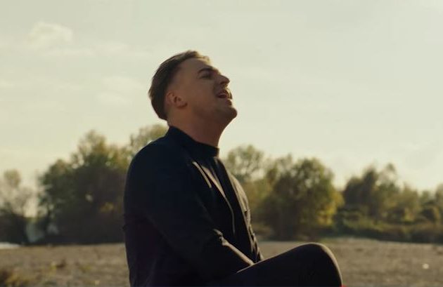 Zoran Petrović napravio veliki korak nakon Zvezda Granda, pljušte čestitke: "Srce uvek zna" VIDEO 8 zo p