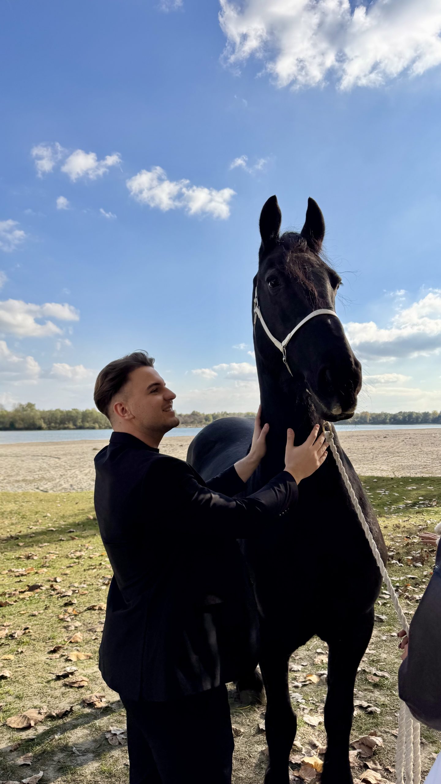 Najbolji pop pevač iz Zvezda Granda odbijen na Pesmi za Evroviziju, odlučio da objavi sve: "Znači mi mišljenje Marije Šerifović" VIDEO