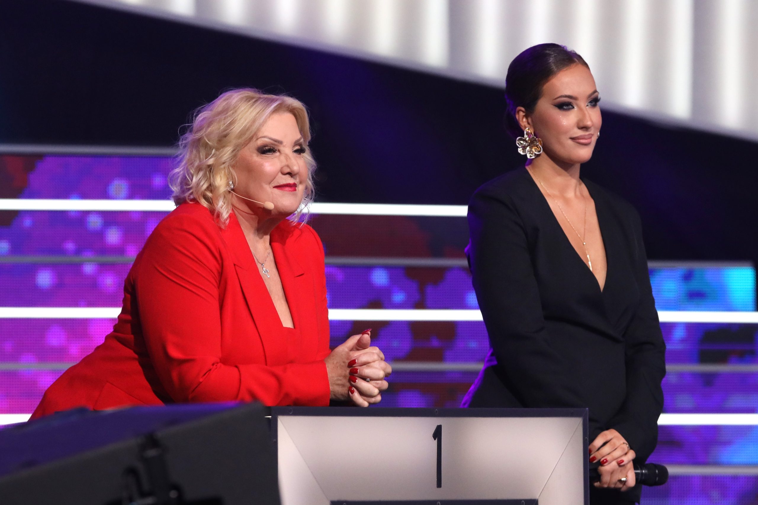 Ceca nije prepoznala svoju bivšu kandidatkinju, šok u studiju: "Krštenica me ubi na mestu, kuku" 8 0A0A0745