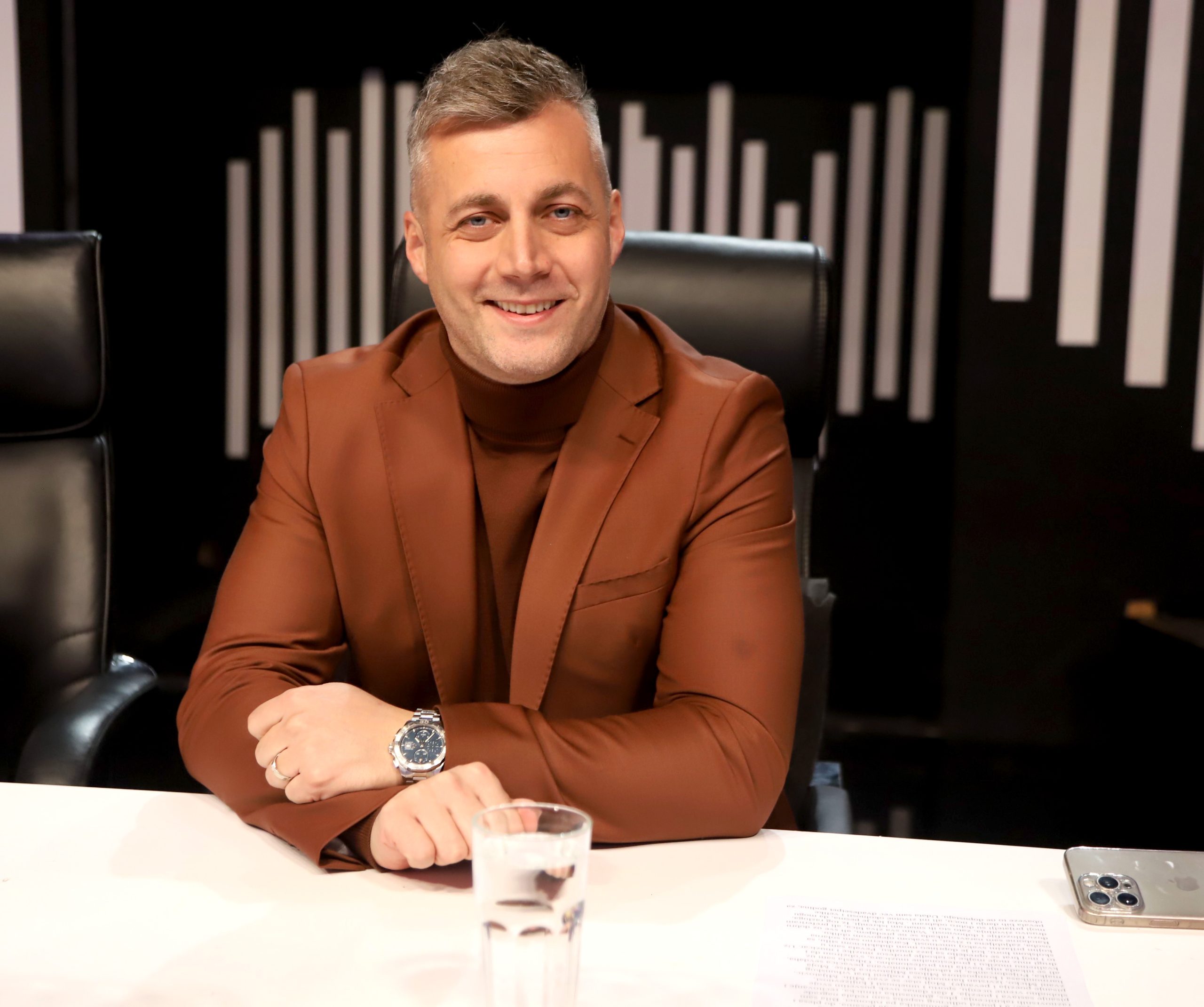 Paparazzo: Bojan Leksington na ulazu u Arenu pred polufinale u vaterpolu FOTO 7 BOJAN LEXINGTON NNK SNIMANJE 26112025 FOTO ELENA 6 ok 2