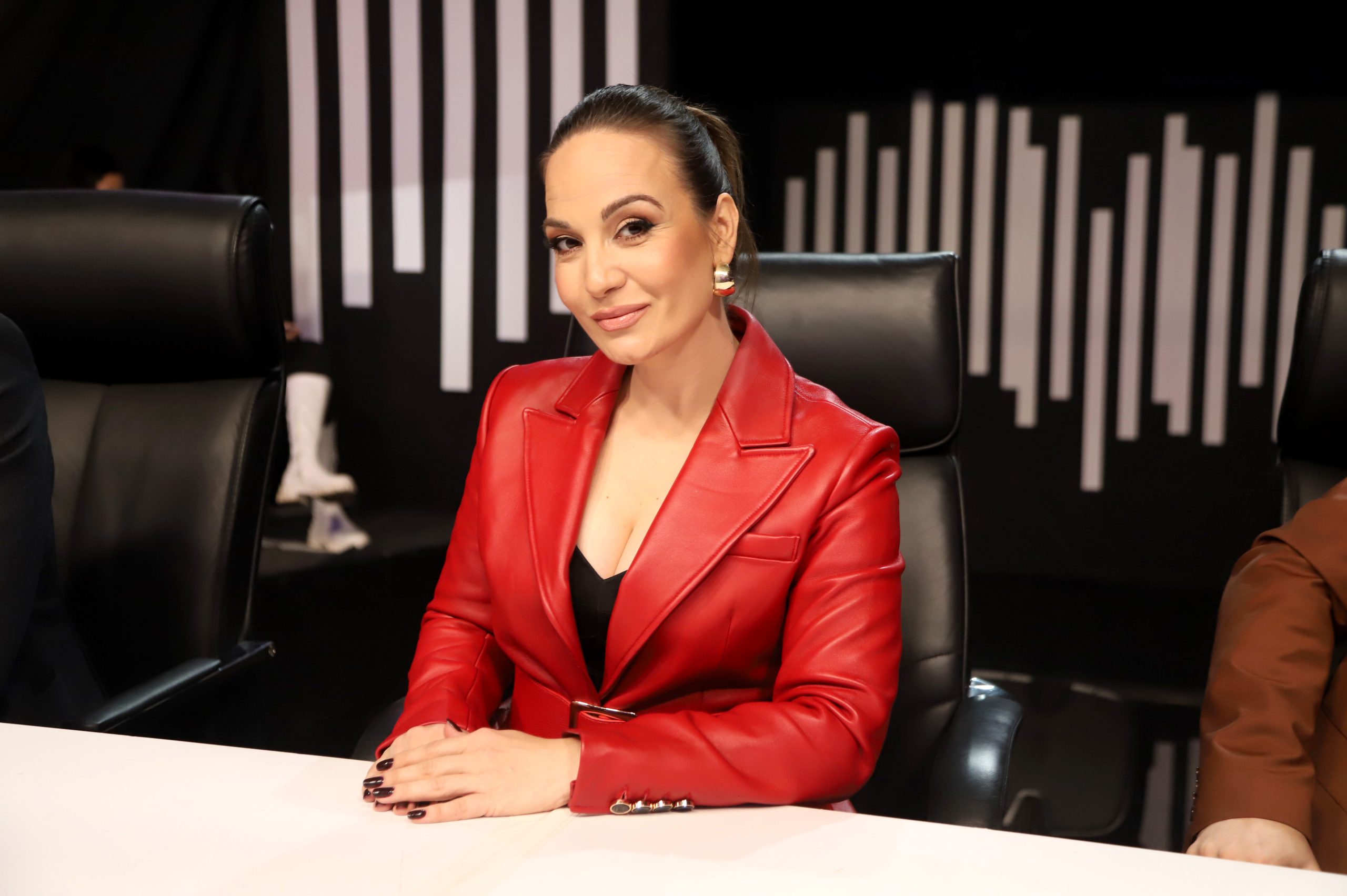 "Trudimo se da posao ne unosimo u kuću" Jelena Tomašević o koncertu sa mužem, ali i učešću u emisiji Žike Jakšića: "Za mene je ovo mnogo vredno" VIDEO 5 JELENA TOMASEVIC NNK SNIMANJE 26112025 FOTO ELENA 12 ok