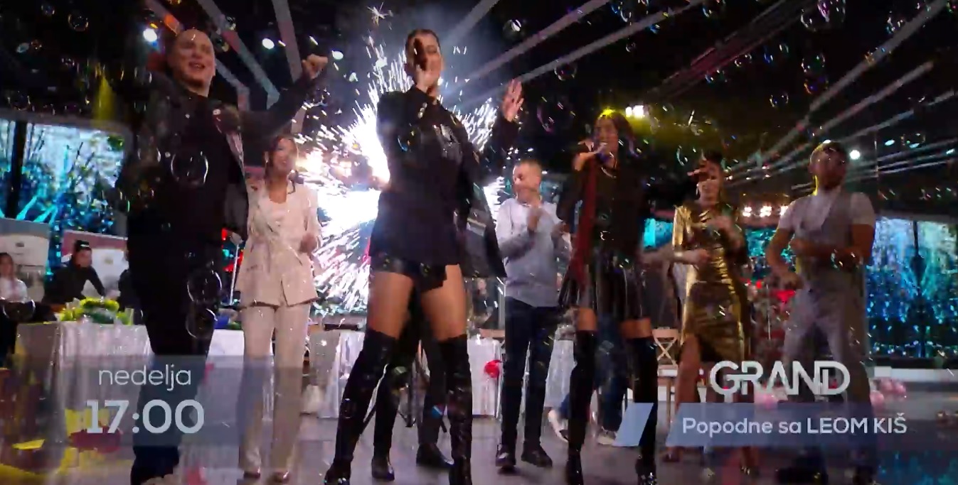 Velika čast za Leu Kiš: Voditeljki u emisiji upućeni božanstveni stihovi VIDEO 5 lea kis 2