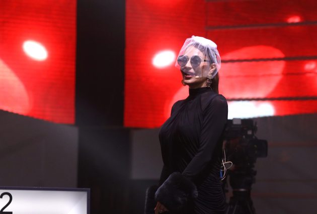 Ceca Ražnatović dominira stajlingom u "Zvezdama Granda", a svi gledaju u detalj koji je stavila na glavu FOTO 8 IMG 0395