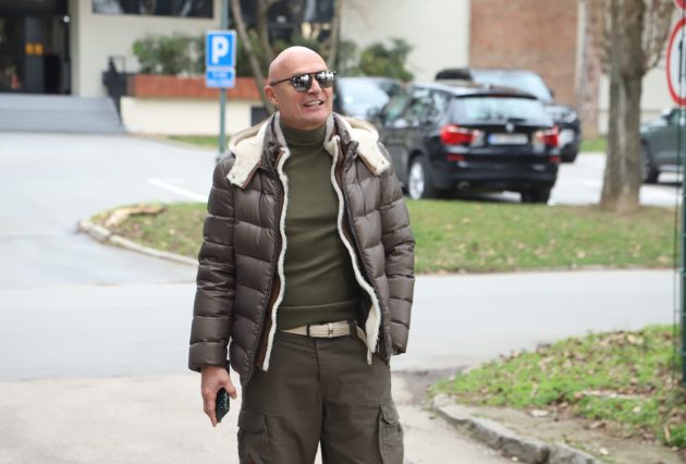 Svi gledali u Milija na današnjem snimanju Zvezda Granda: Pantalone koje je nosio su modni hit u svetu VIDEO 9 MILI FOTO ELENA 2