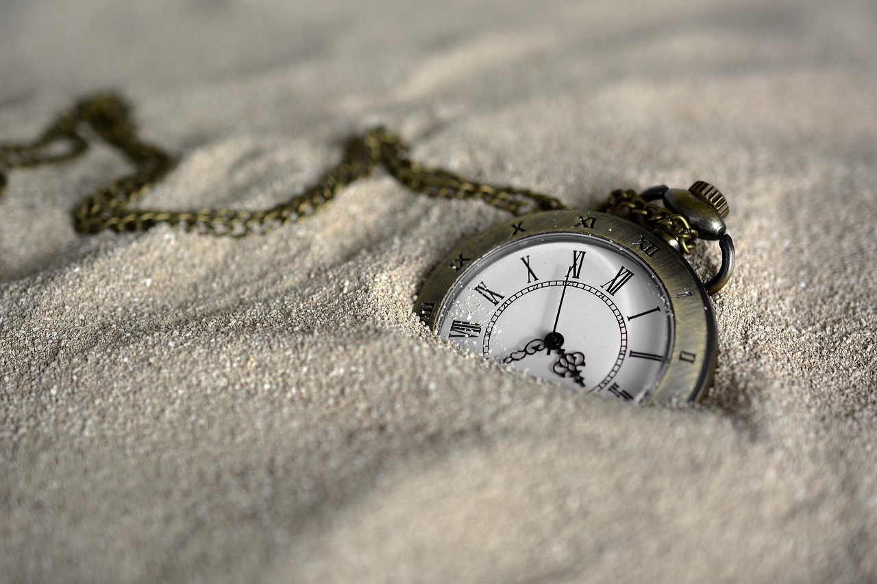 Nedeljni horoskop: Lavovima se dešavaju burne promene, dok Devicama se vraćaju osobe sa kojima ste telepatski povezani 6 anncapictures pocket watch 3156771 1280 1