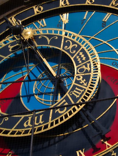 astronomical clock 5154957 1280