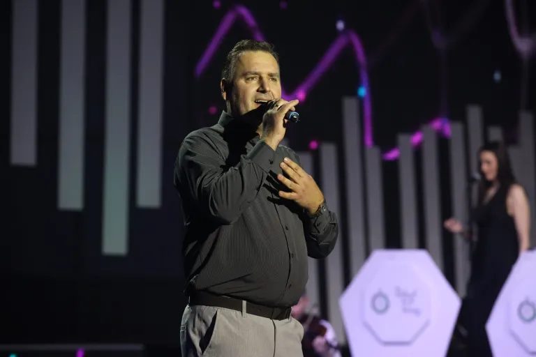 "Prerano je otišao sa ovog sveta": Takmičar otvorio dušu o velikom gubitku: "Od njega sam nasledio dar" VIDEO 6 image 3 3