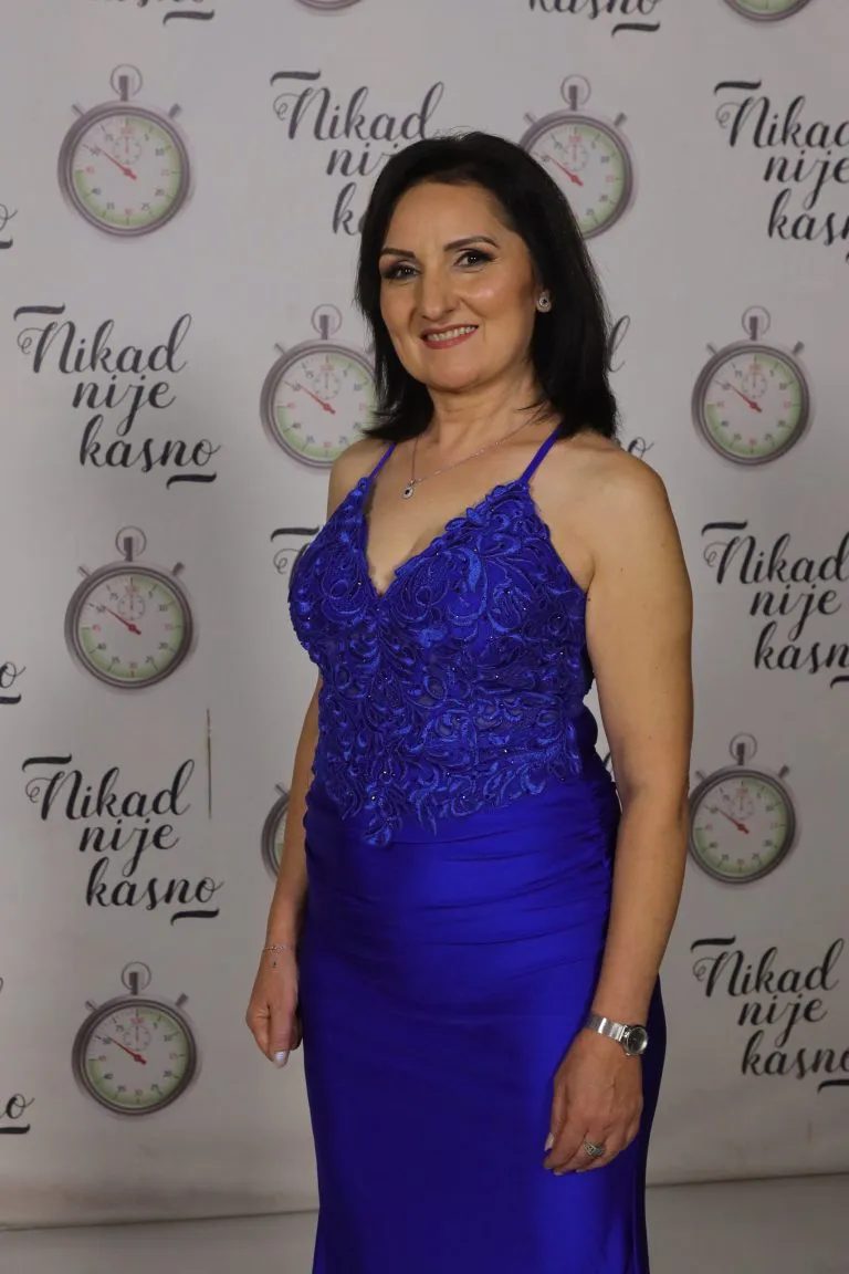 Šest kandidata oduševiće publiku večeras u "Nikad nije kasno", njihove životne priče će vas iznenaditi 11 image 8 7