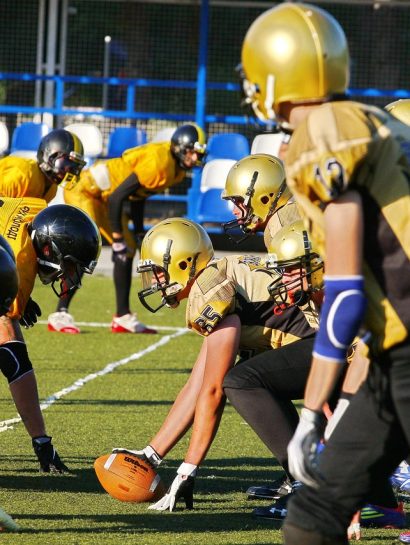 nomad369 football 3943902 1280