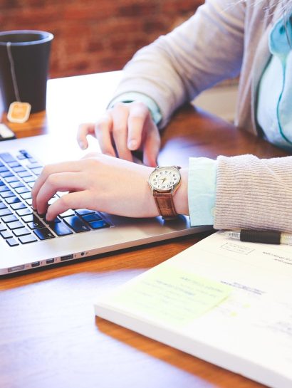 startupstockphotos student 849825 1280