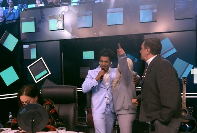 Kubanac iz Zvezda Granda zapevao žiriju na uvce, Dara Bubamara ga sve vreme grlila VIDEO 26 zg 2