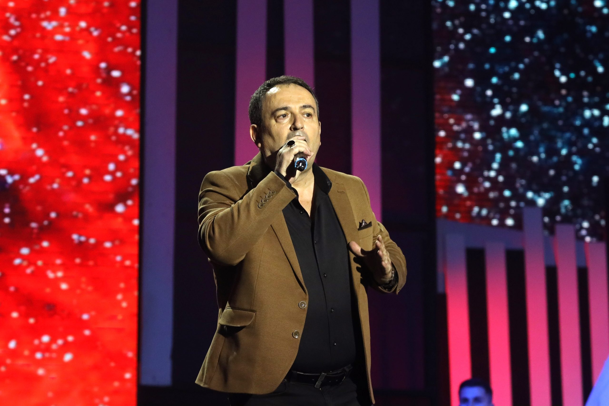 Otpevao pesmu koju do sad niko nije u takmičenju: "Nisi ti slučajno tu, lukav izbor" VIDEO 7 0A0A0403