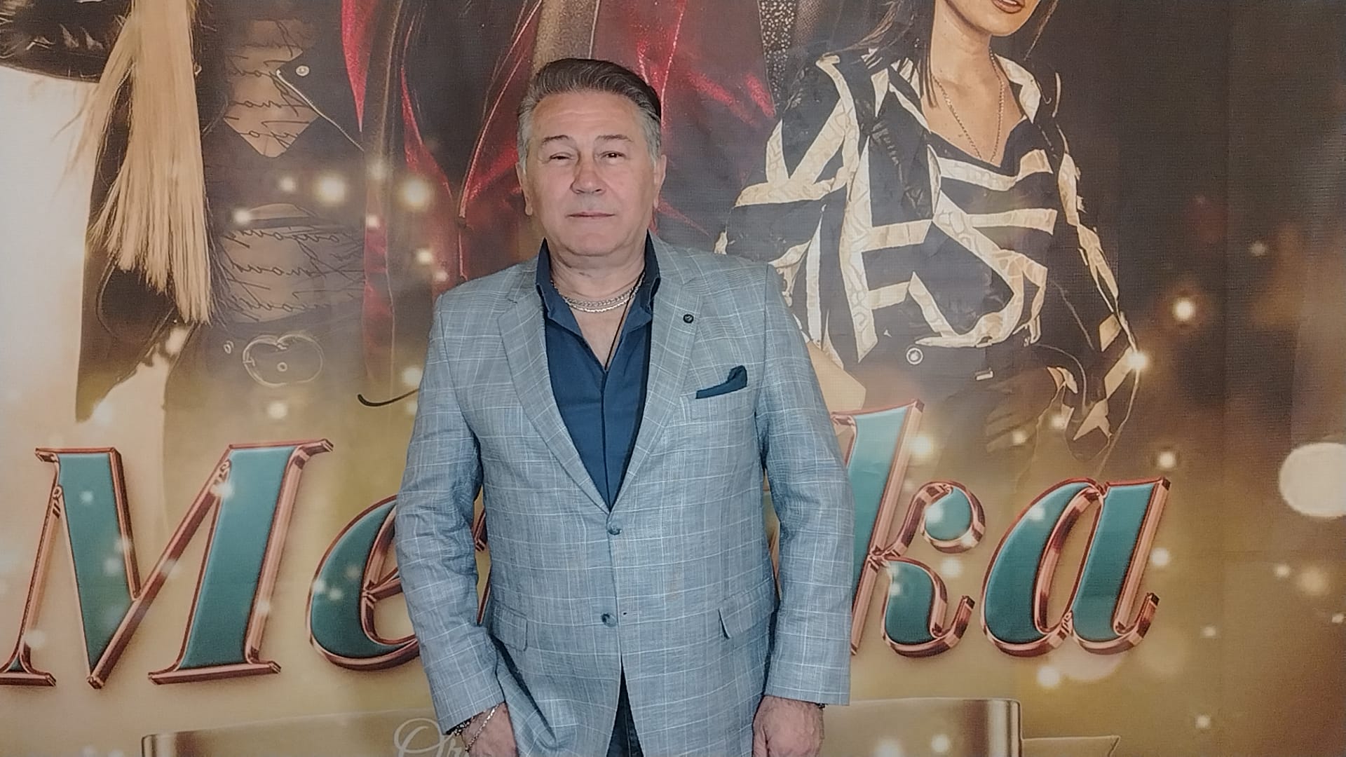 1000254424