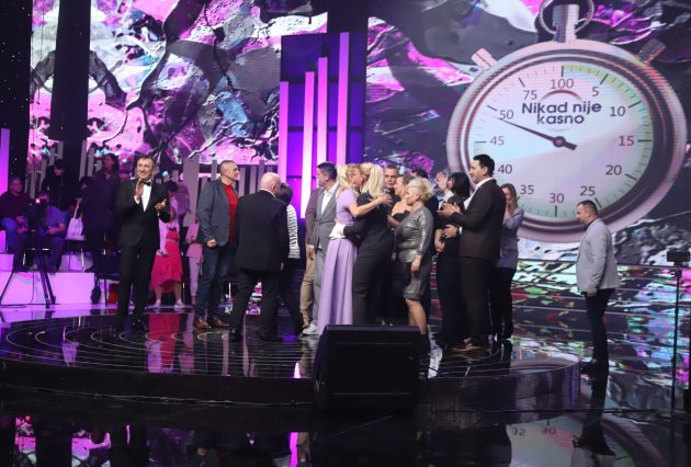 Publika odabrala petog takmičara koji ide direktno u sledeći krug, slavlje u studiju 9 IMG 9836