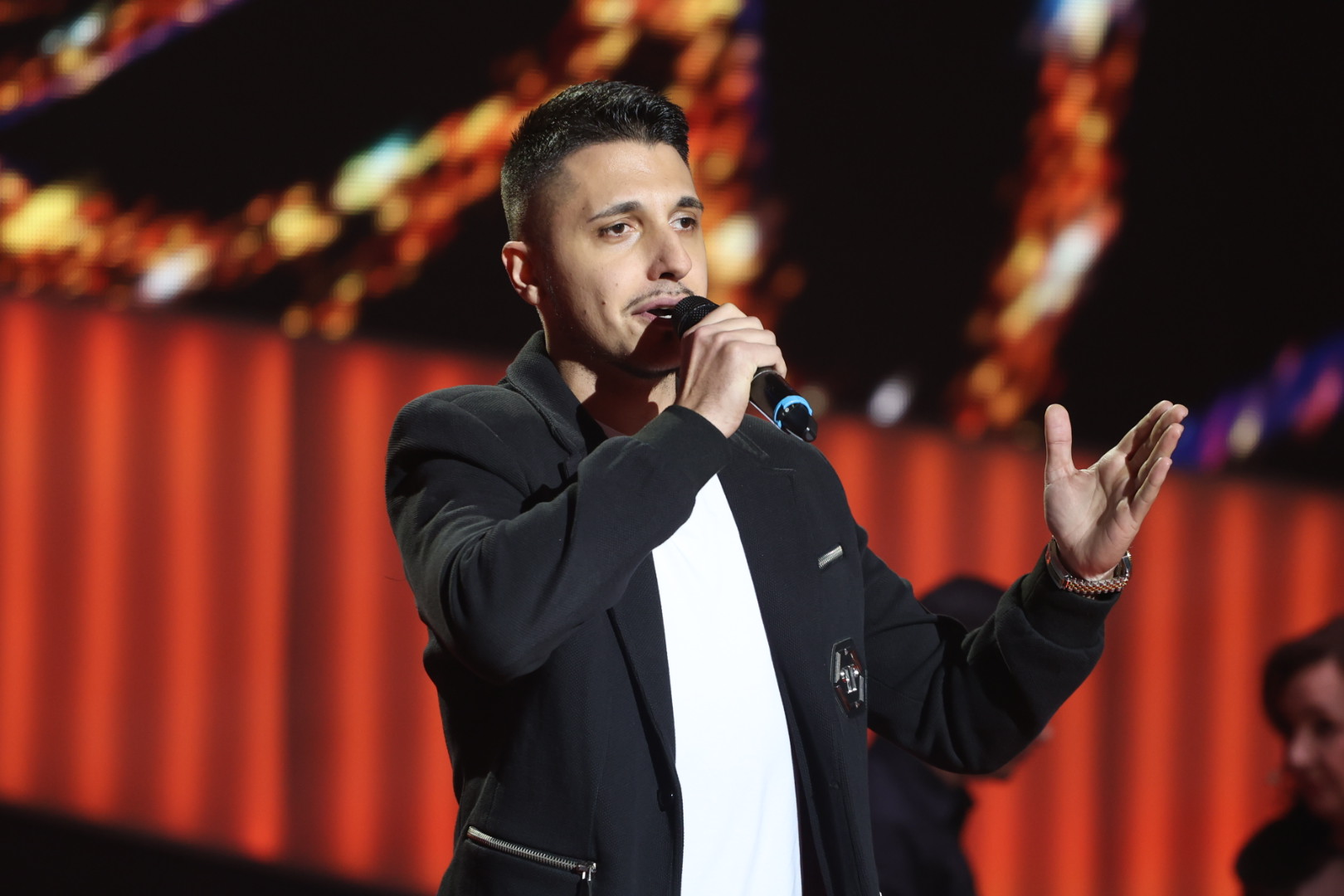 Zvezda Granda koji je postao tata dao sinu ime koje nikada niste čuli: "Neobično je retko, ali znao sam da tako želim da se zove" 5 THDR04286